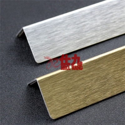 安赛瑞 SAFEWARE 15509 铝合金墙面护角 拉丝铝合金材质,银色,内附双面胶,36mm×36mm×1.5m,厚1.5mm,10根/包