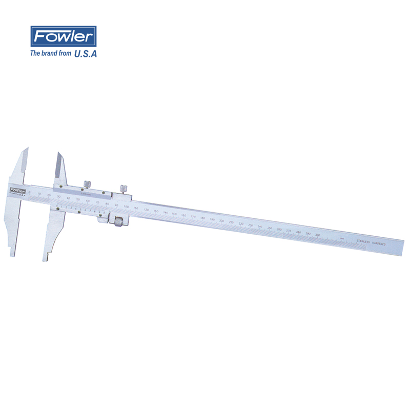 带微调游标卡尺