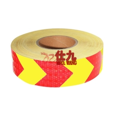 安赛瑞 SAFEWARE 14364 **晶格反光警示胶带（红黄箭头）**晶格反光材料,红黄箭头,50mm×50m