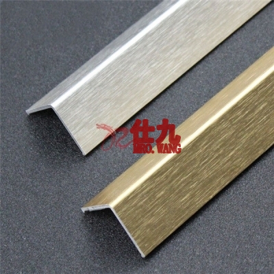 安赛瑞 SAFEWARE 15508 铝合金墙面护角 拉丝铝合金材质,金色,内附双面胶,25mm×25mm×1.5m,厚1.5mm,10根/包