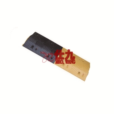 安赛瑞 SAFEWARE 14460 重载橡胶减速带（10吨）优质原生橡胶,含安装配件,黄黑条纹,1000×350×50mm