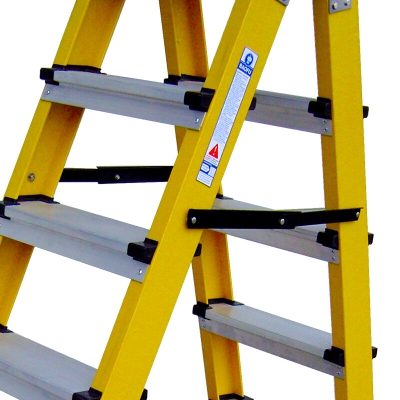 宝富RLFP-Y-15 RLFP-Y-20 RLFP-Y-25绝缘移动A型梯